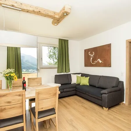 Mein Alpenstern アパート フィルツモース